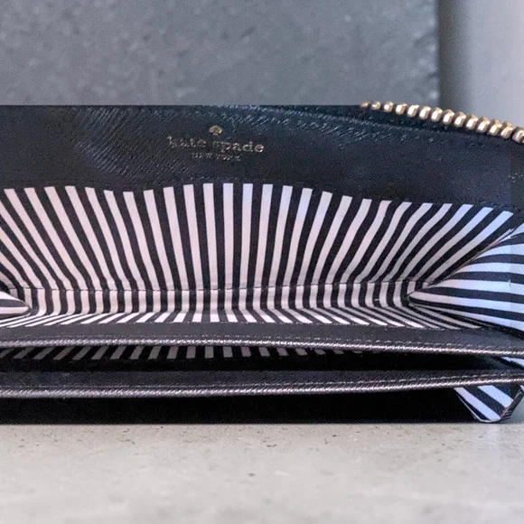 kate spade new york Cameron Street Lacey Leather Wallet - Picture 9 of 15
